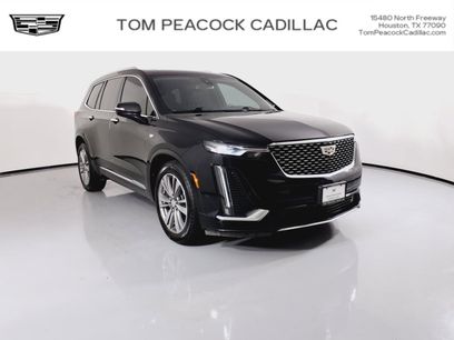 Used 2022 Cadillac XT6 Premium Luxury