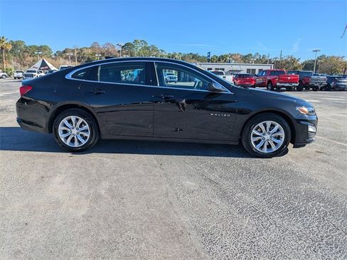 Certified 2025 Chevrolet Malibu LT image 3