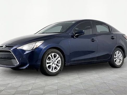 Used 2018 Toyota Yaris iA FWD image 1