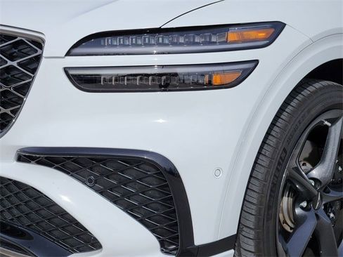 Used 2026 Genesis GV70 2.5T Sport Prestige image 5