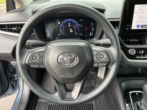 Used 2026 Toyota Corolla LE FWD image 18