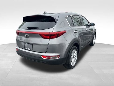Used 2017 Kia Sportage LX image 7