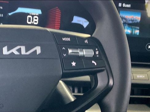 Used 2025 Kia K4 FWD image 9