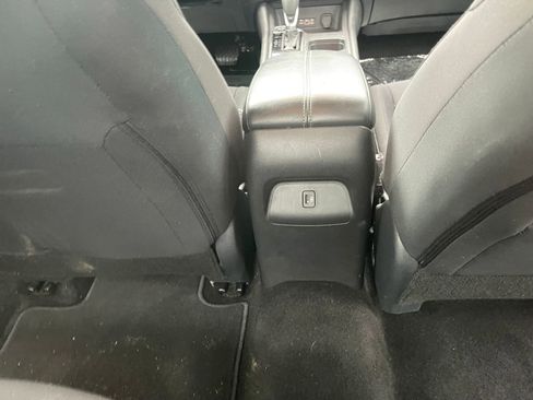 Used 2024 Nissan Sentra SV image 26