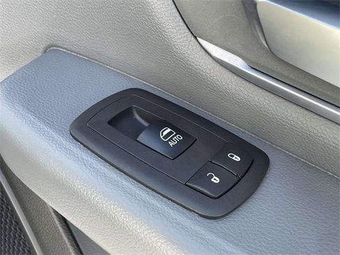 Used 2022 RAM 1500 Big Horn image 16