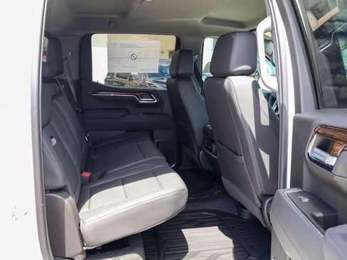 New 2026 GMC Sierra 1500 Elevation w/ Elevation Premium Package AWD/4WD image 30