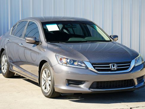 Used 2015 Honda Accord LX image 46