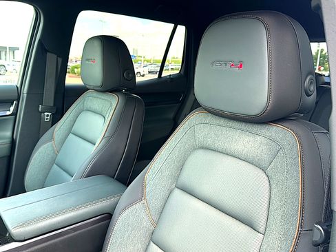 New 2026 GMC Terrain AT4 w/ Convenience Package III AWD/4WD image 12