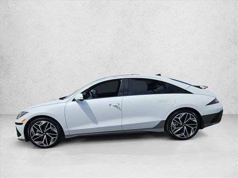 Certified 2024 Hyundai Ioniq 6 Limited image 8