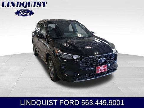 Certified 2023 Ford Escape ST-Line Select w/ Tech Pack #2 AWD/4WD image 3