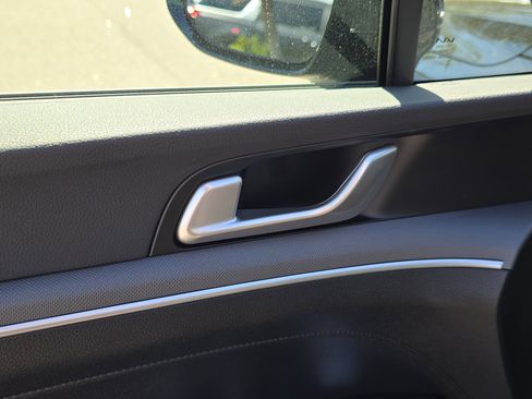 New 2026 Kia K5 LXS image 18