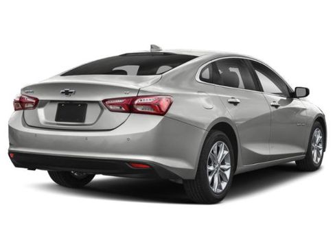 Used 2022 Chevrolet Malibu LT w/ Leather Package FWD image 2