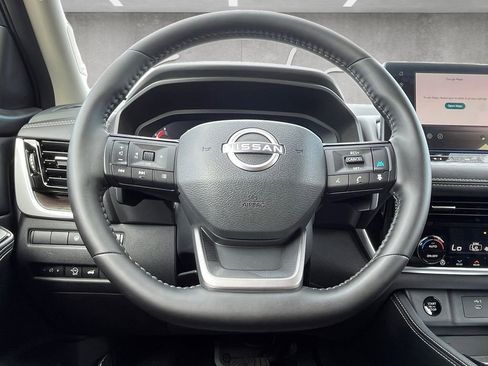 New 2026 Nissan Rogue Platinum image 21