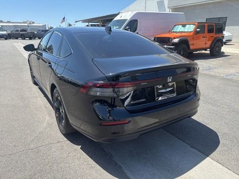 Used 2025 Honda Accord SE image 3