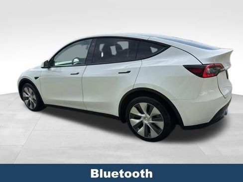 Used 2023 Tesla Model Y Long Range image 5