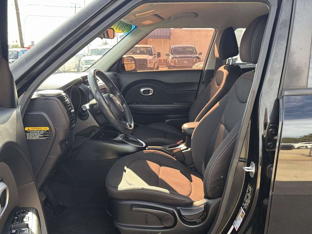 Used 2017 Kia Soul FWD image 9