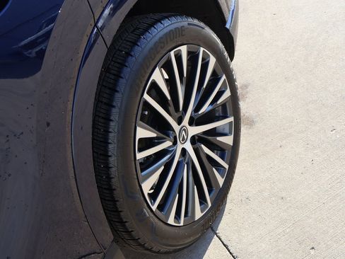 Used 2023 Lexus RX 350 Premium Plus image 40