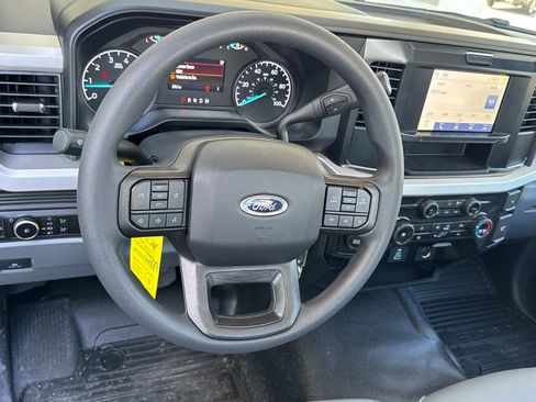 New 2026 Ford F250 XL w/ XL Chrome Package image 13