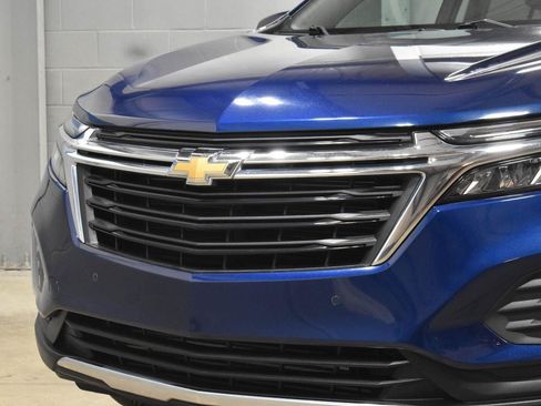 Used 2022 Chevrolet Equinox LT AWD/4WD image 29