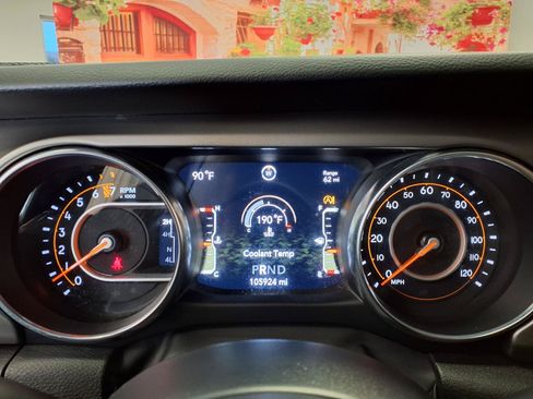 Used 2022 Jeep Wrangler Unlimited Sport AWD/4WD image 30