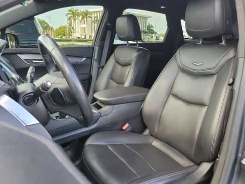 Used 2021 Cadillac XT5 Luxury image 22