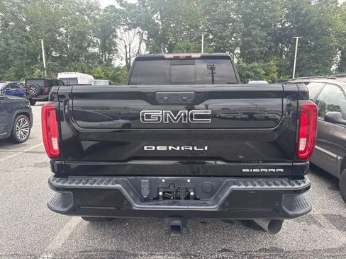 Used 2020 GMC Sierra 2500 Denali w/ Denali Ultimate Package AWD/4WD image 11