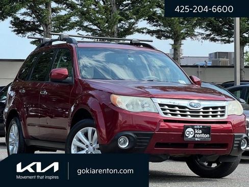 Used 2012 Subaru Forester 2.5X Limited AWD/4WD image 1