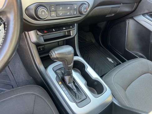 Used 2019 Chevrolet Colorado LT w/ LT Convenience Package image 30