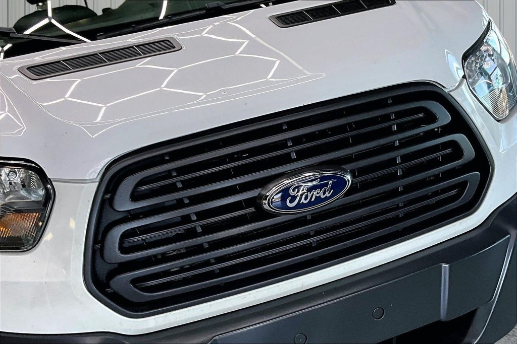 Used 2018 Ford Transit 350 148 High Roof Extended RWD image 35