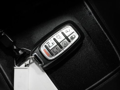 New 2026 Chrysler Pacifica Select FWD image 28