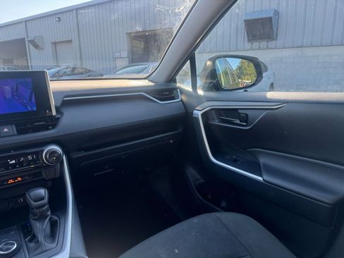 Used 2025 Toyota RAV4 LE image 34