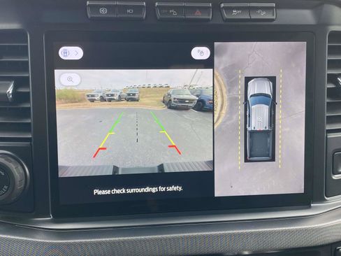 Used 2024 Ford F250 Platinum image 29