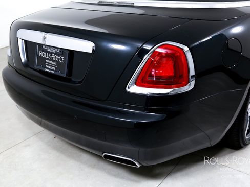 Certified 2017 Rolls-Royce Dawn RWD image 35