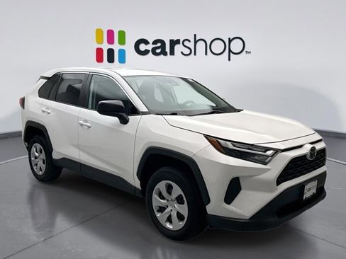 Used 2025 Toyota RAV4 LE image 7
