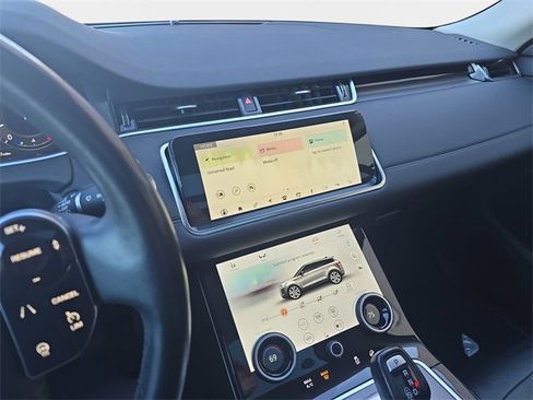 Used 2020 Land Rover Range Rover Evoque SE image 23