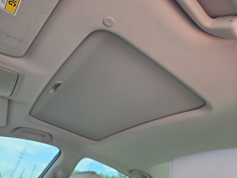 Used 2020 Honda Accord EX image 17