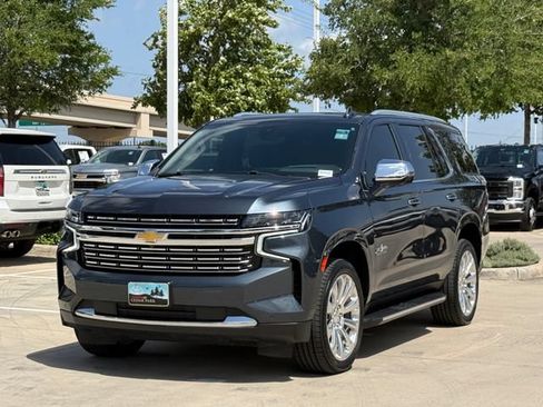 Used 2021 Chevrolet Tahoe Premier w/ Premium Package RWD image 9