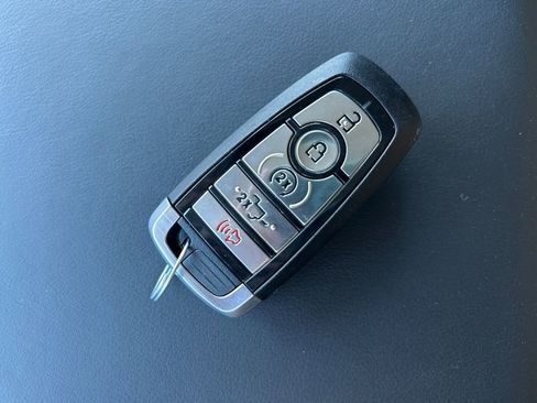 New 2025 Ford F350 Lariat w/ Lariat Ultimate Package image 33