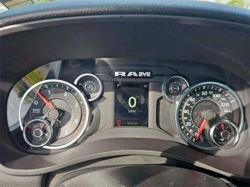 Used 2024 RAM 3500 Tradesman w/ Chrome Appearance Group image 17