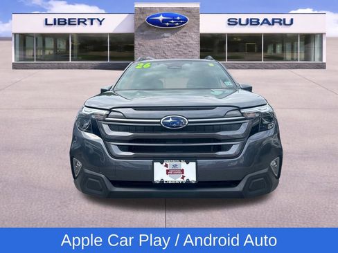 Used 2026 Subaru Forester Premium AWD/4WD image 9