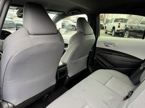 Used 2021 Toyota Corolla SE image 30