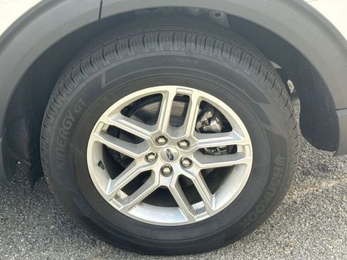 New 2026 Ford Explorer Active w/ Active Comfort Package RWD image 20