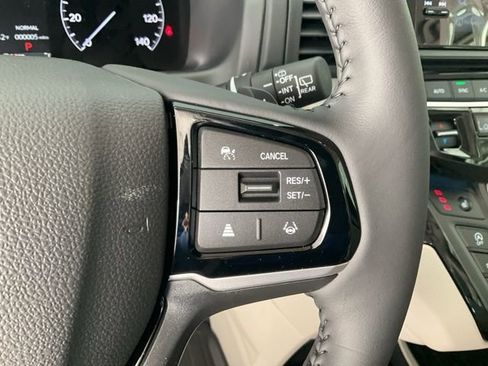 New 2026 Honda Odyssey Touring image 11