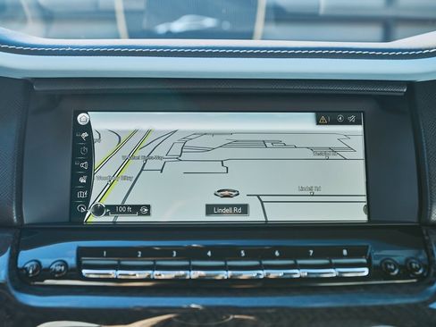 Used 2022 Rolls-Royce Cullinan Black Badge w/ Dark Exterior Package image 71