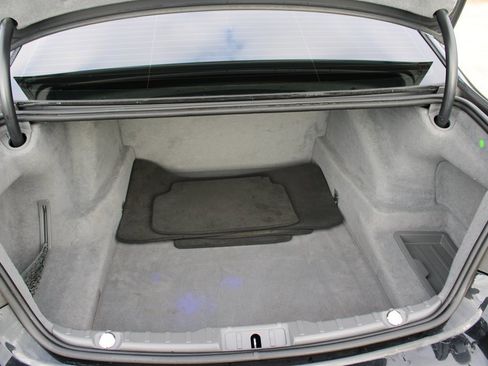 Used 2013 BMW 750i image 32