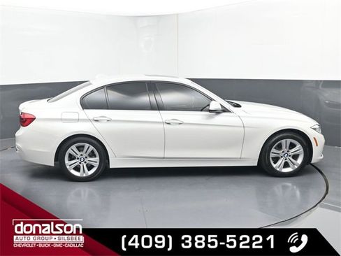 Used 2018 BMW 330i Sedan image 2