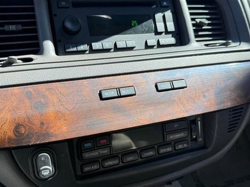 Used 2009 Mercury Grand Marquis LS image 20