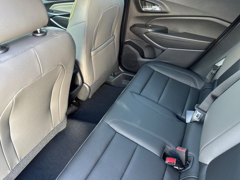 New 2026 Chevrolet Trax ACTIV w/ Driver Confidence Package image 12