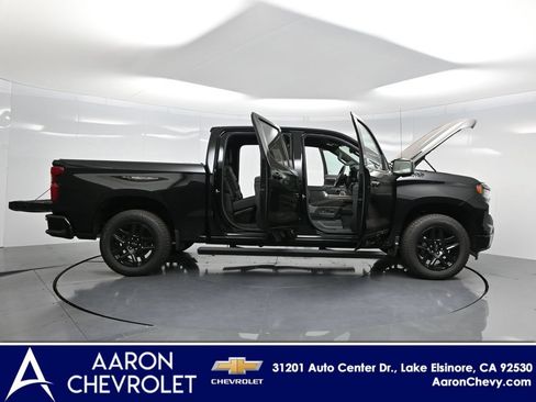 New 2025 Chevrolet Silverado 1500 High Country w/ Midnight Edition AWD/4WD image 3