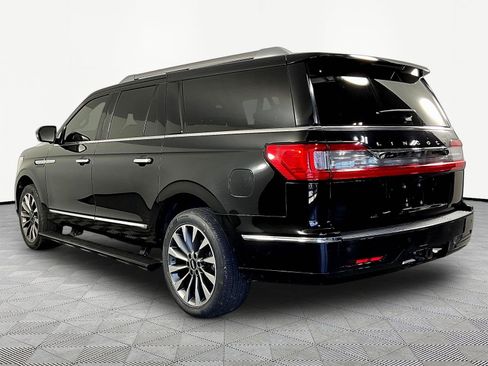 Used 2019 Lincoln Navigator L Select AWD/4WD image 4